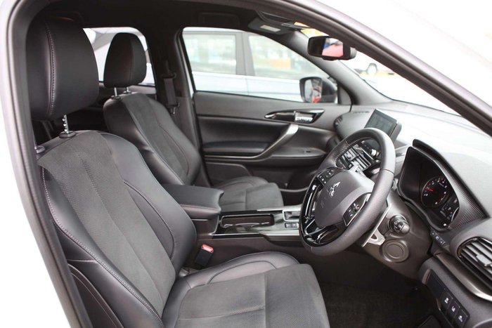 2024 Mitsubishi Eclipse Cross Black Edition