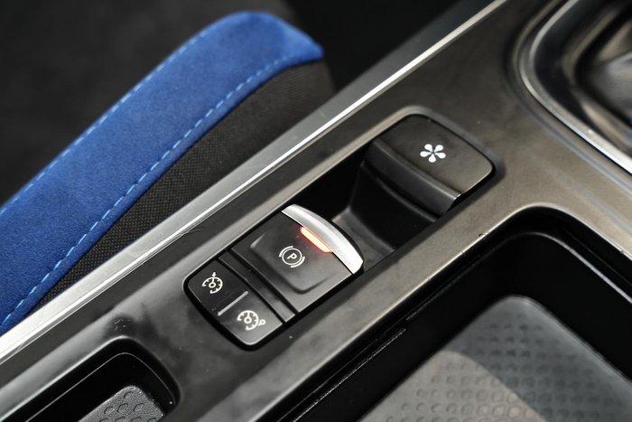 2016 Renault Megane GT BFB Pearl White