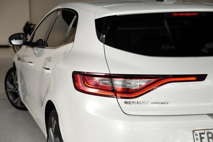 2016 Renault Megane GT BFB Pearl White