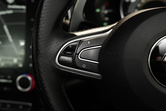 2016 Renault Megane GT BFB Pearl White