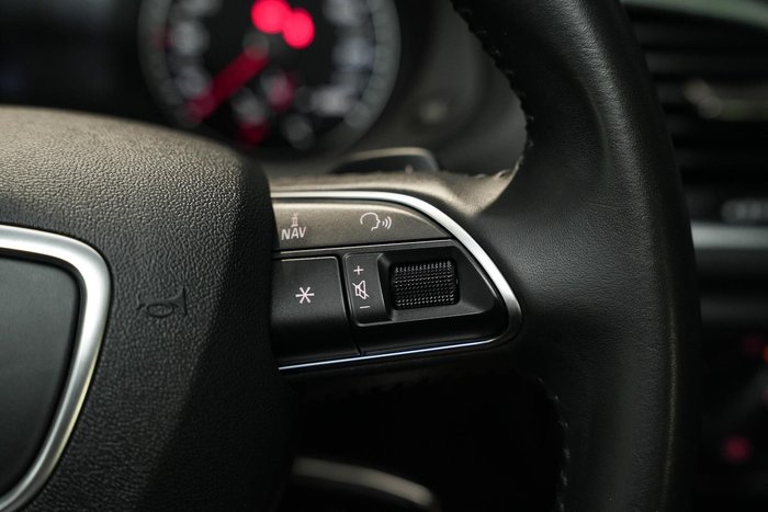 2016 Audi Q3 TFSI 8U MY17 Brilliant Black