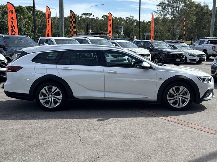 2017 Holden Calais