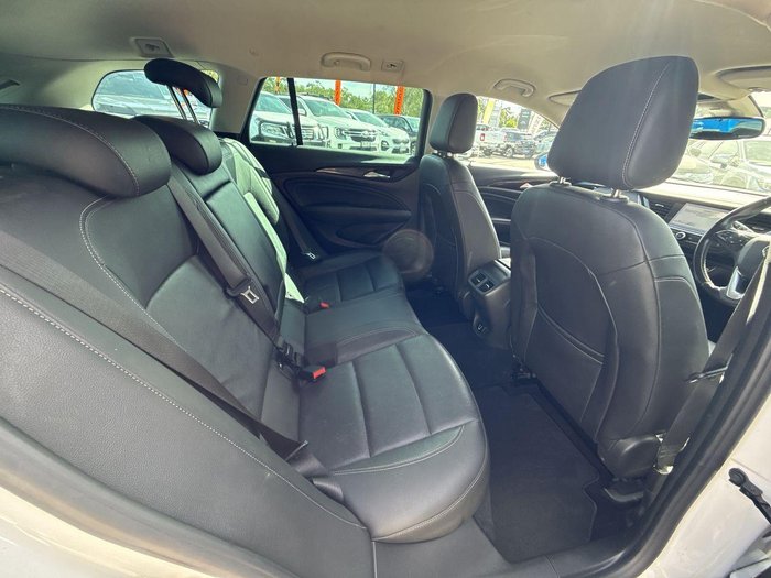 2017 Holden Calais