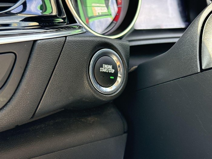 2017 Holden Calais