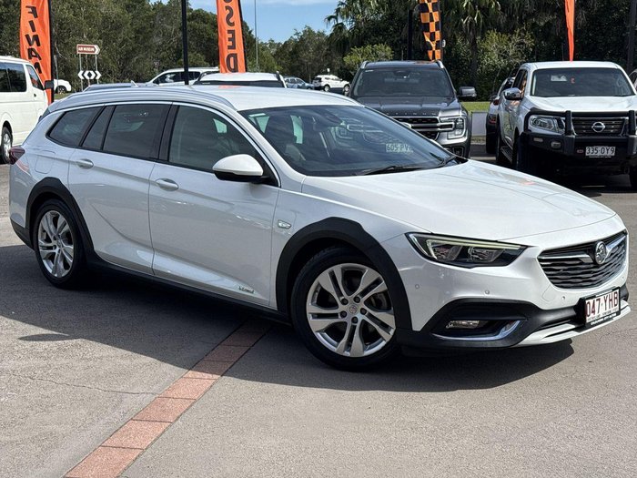 2017 Holden Calais