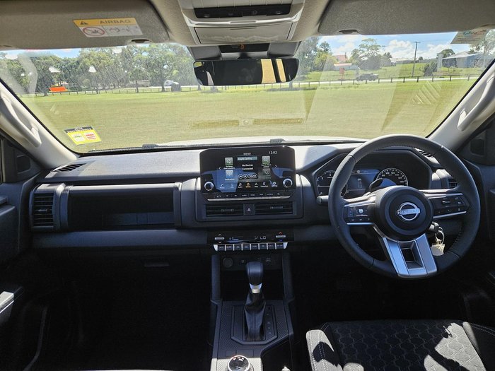 2026 Nissan Navara ST