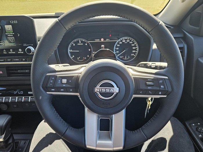 2026 Nissan Navara ST