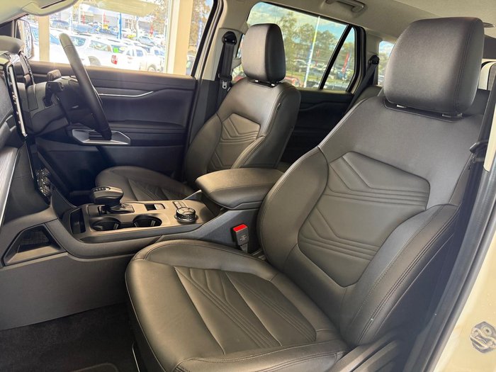 2025 Ford Everest Trend