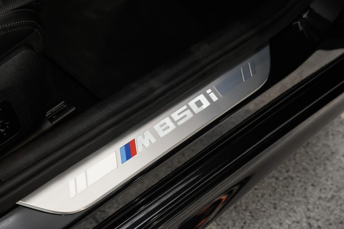 2020 BMW 8 Series M850i xDrive G16 AWD Black Sapphire