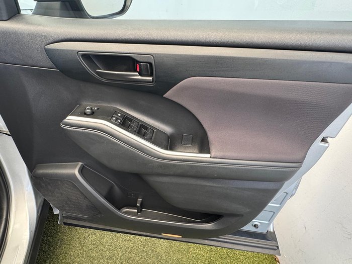 2021 Toyota Kluger GX