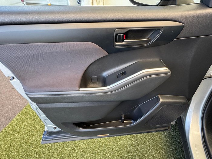 2021 Toyota Kluger GX