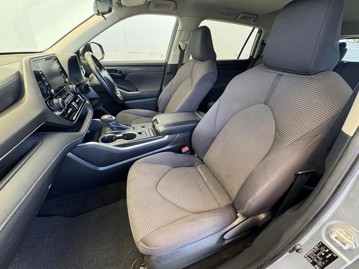 2021 Toyota Kluger GX