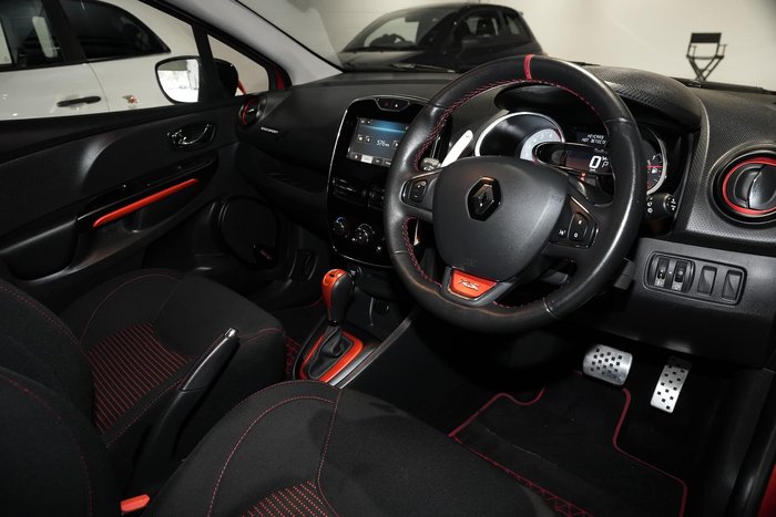 2014 Renault Clio R.S. 200 Sport IV B98 Flame Red