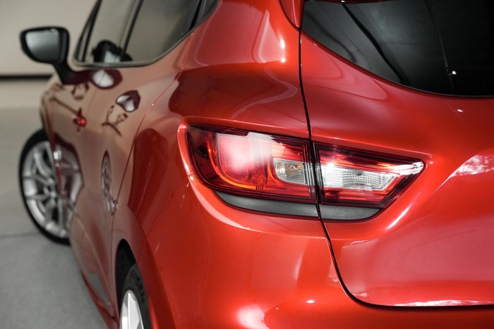 2014 Renault Clio R.S. 200 Sport IV B98 Flame Red