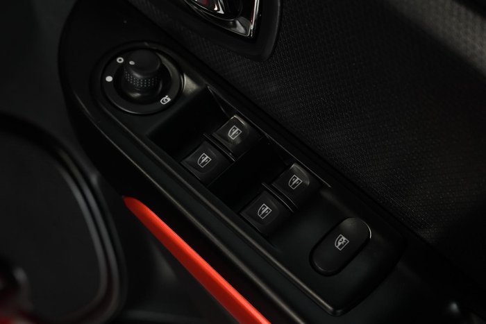 2014 Renault Clio R.S. 200 Sport IV B98 Flame Red