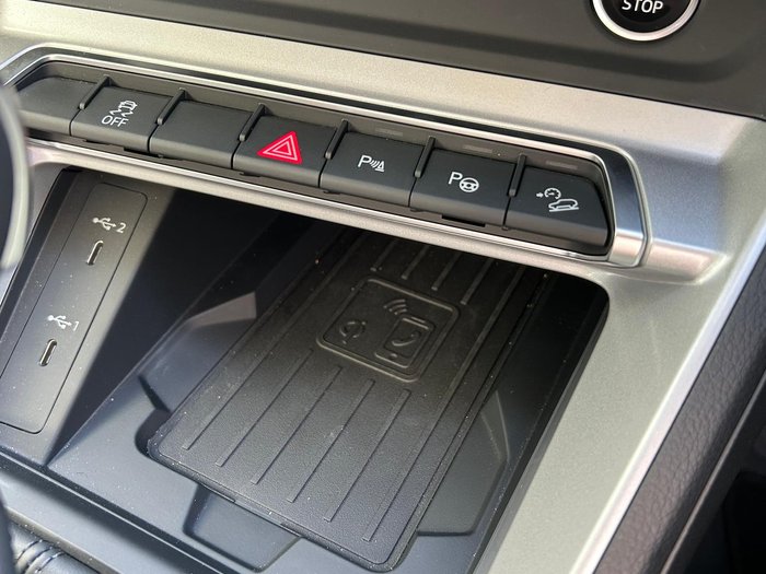 2025 Audi Q3 35 TFSI S line