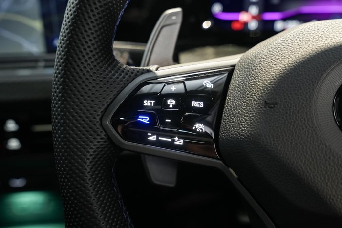 2022 Volkswagen Golf R 8 MY22.5 Four Wheel Drive Lapiz Blue