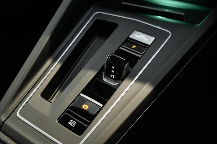 2022 Volkswagen Golf R 8 MY22.5 Four Wheel Drive Lapiz Blue