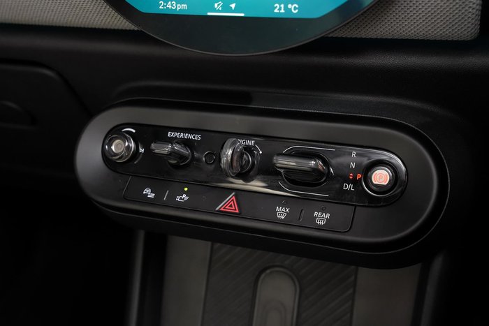 2025 MINI Cooper S Favoured
