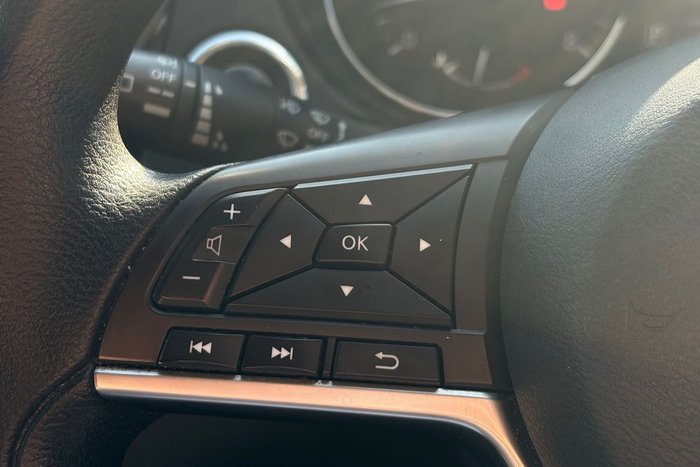 2018 Nissan X-TRAIL ST