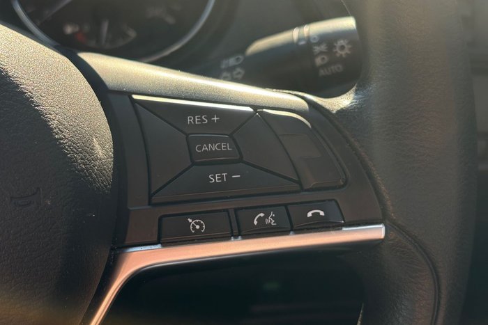 2018 Nissan X-TRAIL ST