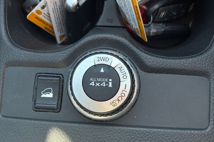 2018 Nissan X-TRAIL ST