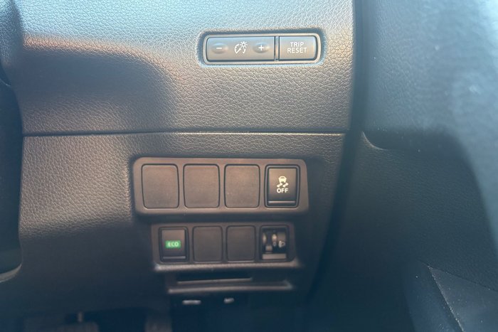 2018 Nissan X-TRAIL ST