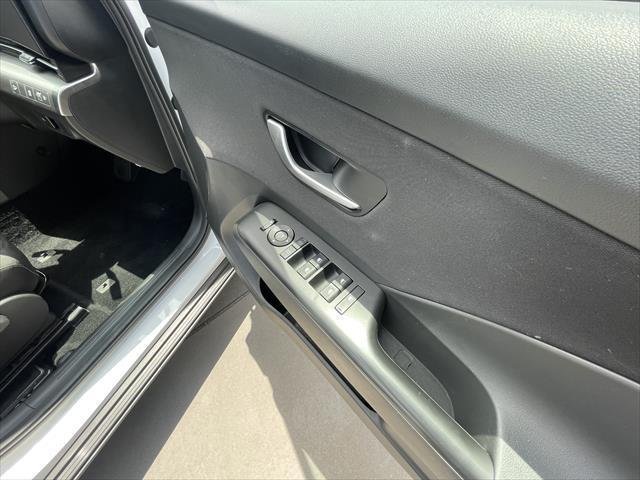 2025 Hyundai Kona 2WD