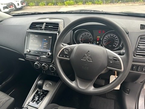 2024 Mitsubishi ASX ES