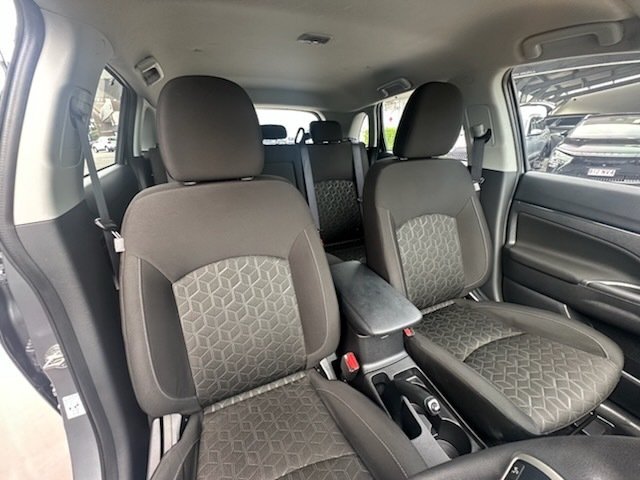 2024 Mitsubishi ASX ES