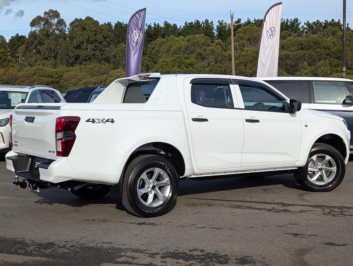 2026 Isuzu D-MAX SX