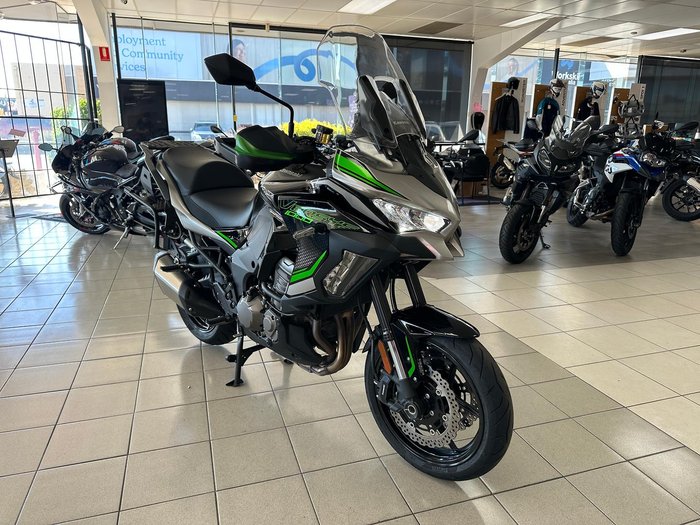 2023 Kawasaki Versys 1000 S Versys Black