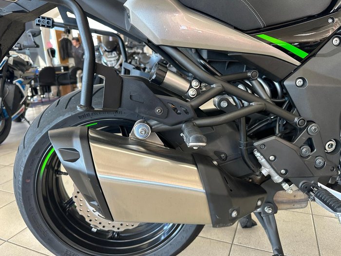 2023 Kawasaki Versys 1000 S Versys Black