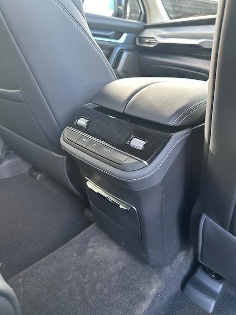 2026 LDV D90 Executive SV9A MY25 4X4 Dual Range Natural White