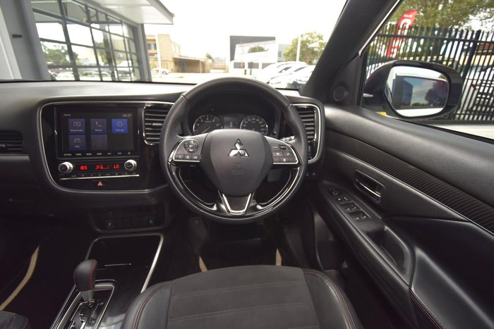 2021 Mitsubishi Outlander Black Edition