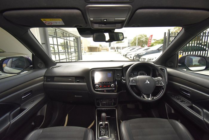 2021 Mitsubishi Outlander Black Edition