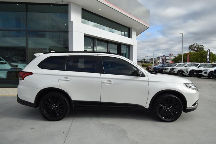 2021 Mitsubishi Outlander Black Edition