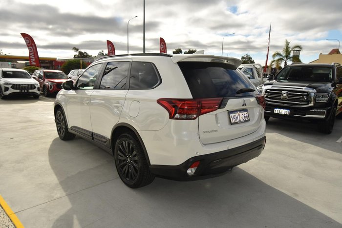 2021 Mitsubishi Outlander Black Edition