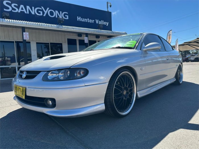 2003 HOLDEN MONARO CV8