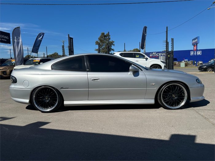 2003 HOLDEN MONARO CV8
