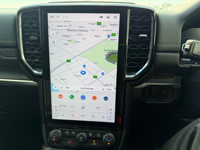 2025 Ford Everest Platinum