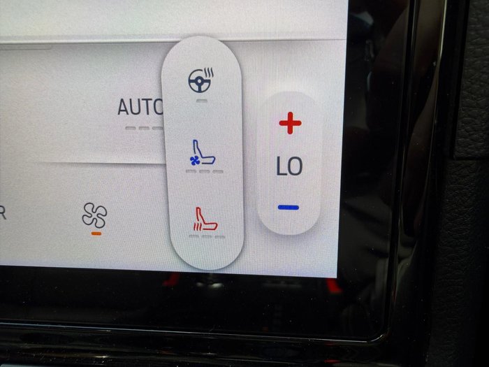 2025 Ford Everest Platinum