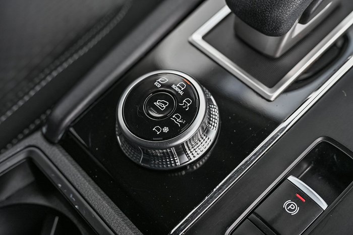 2023 Mitsubishi Outlander ES