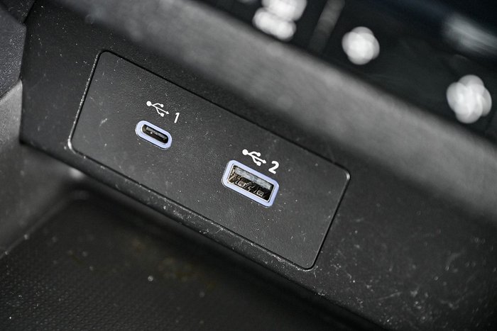 2023 Mitsubishi Outlander ES