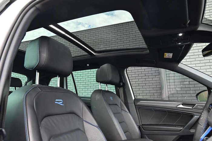 2023 Volkswagen Tiguan R