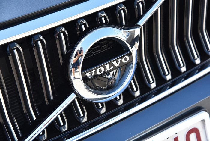 2022 Volvo XC40