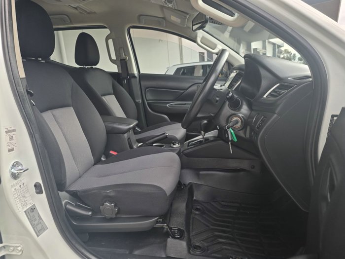 2019 Mitsubishi Triton GLX+