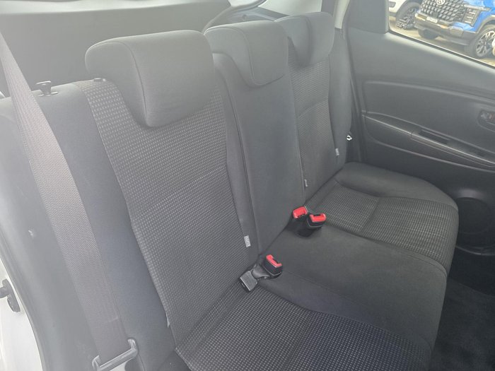 2016 Toyota Yaris Ascent