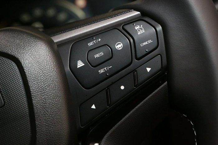 2025 Isuzu MU-X LS-T