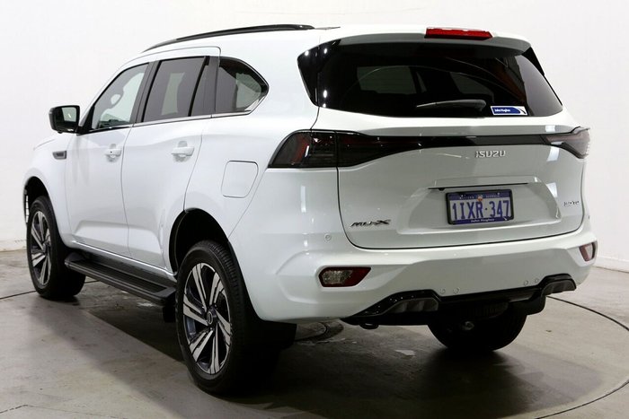 2025 Isuzu MU-X LS-T
